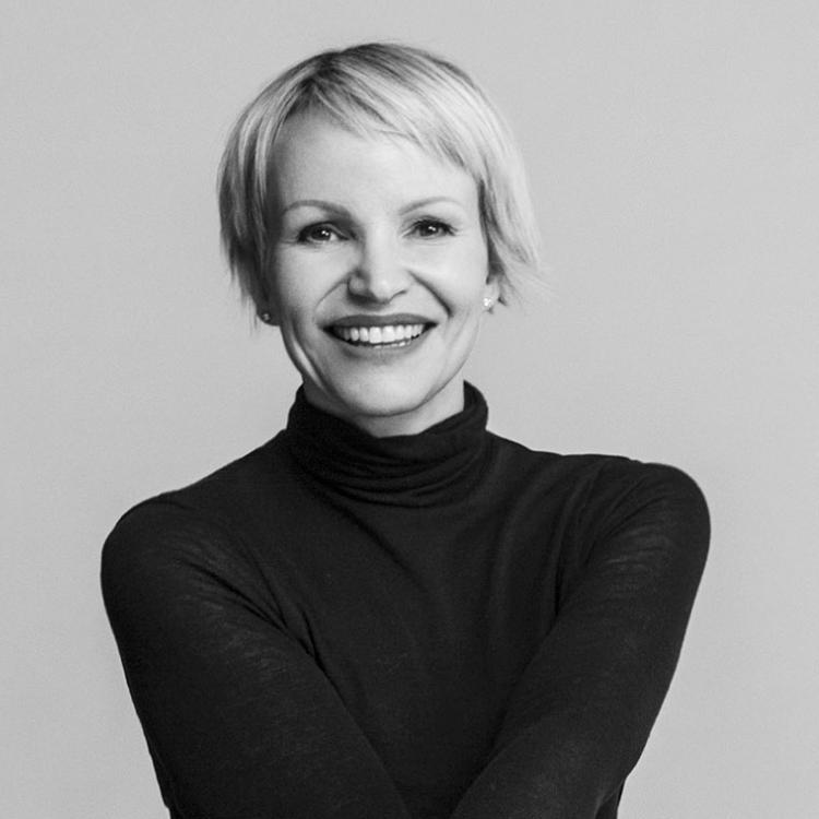Meet our Founder, beauty guru Marcia Kilgore.