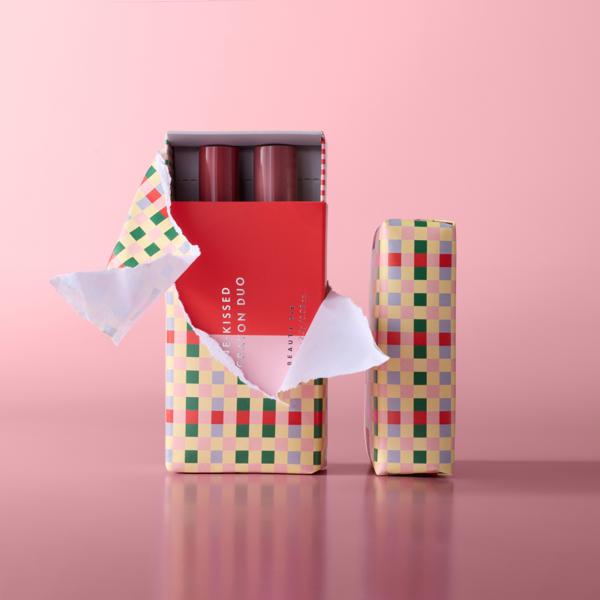 Stocking Fillers Unwrapping 