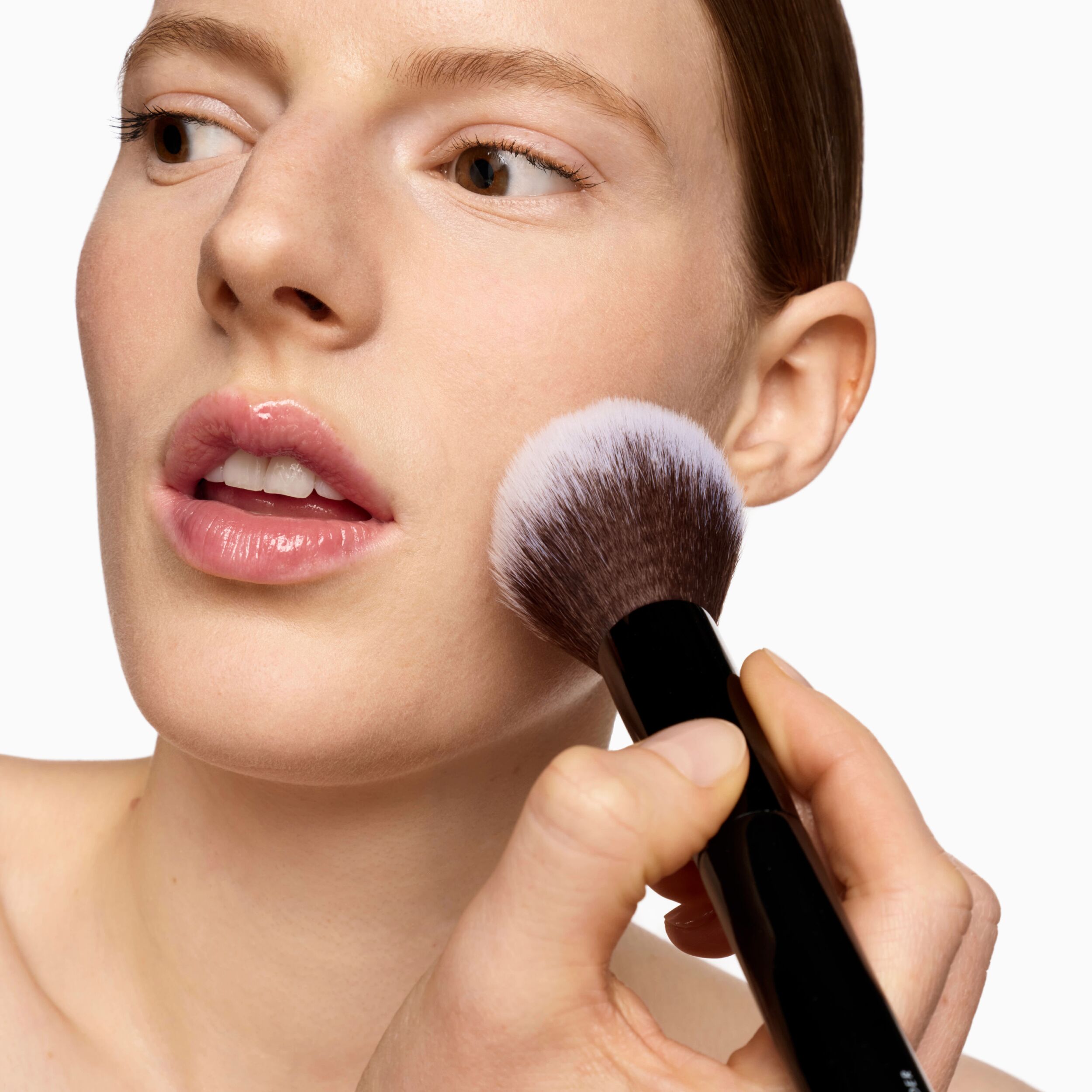 REFILLABLE ONE POWDER WONDER MATTE CASE