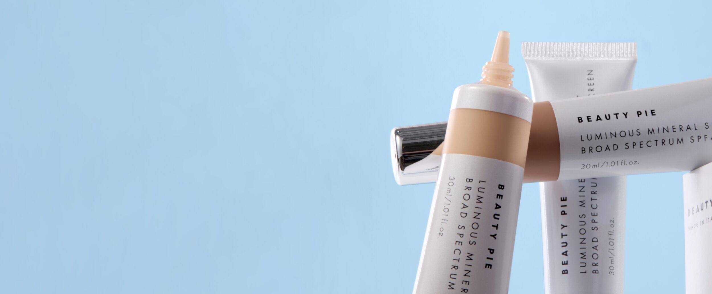 Luminous Mineral Skin Tint Broad Spectrum SPF40 Hero Banner  Luminous Mineral Skin Tint Broad Spectrum SPF40 Hero Banner