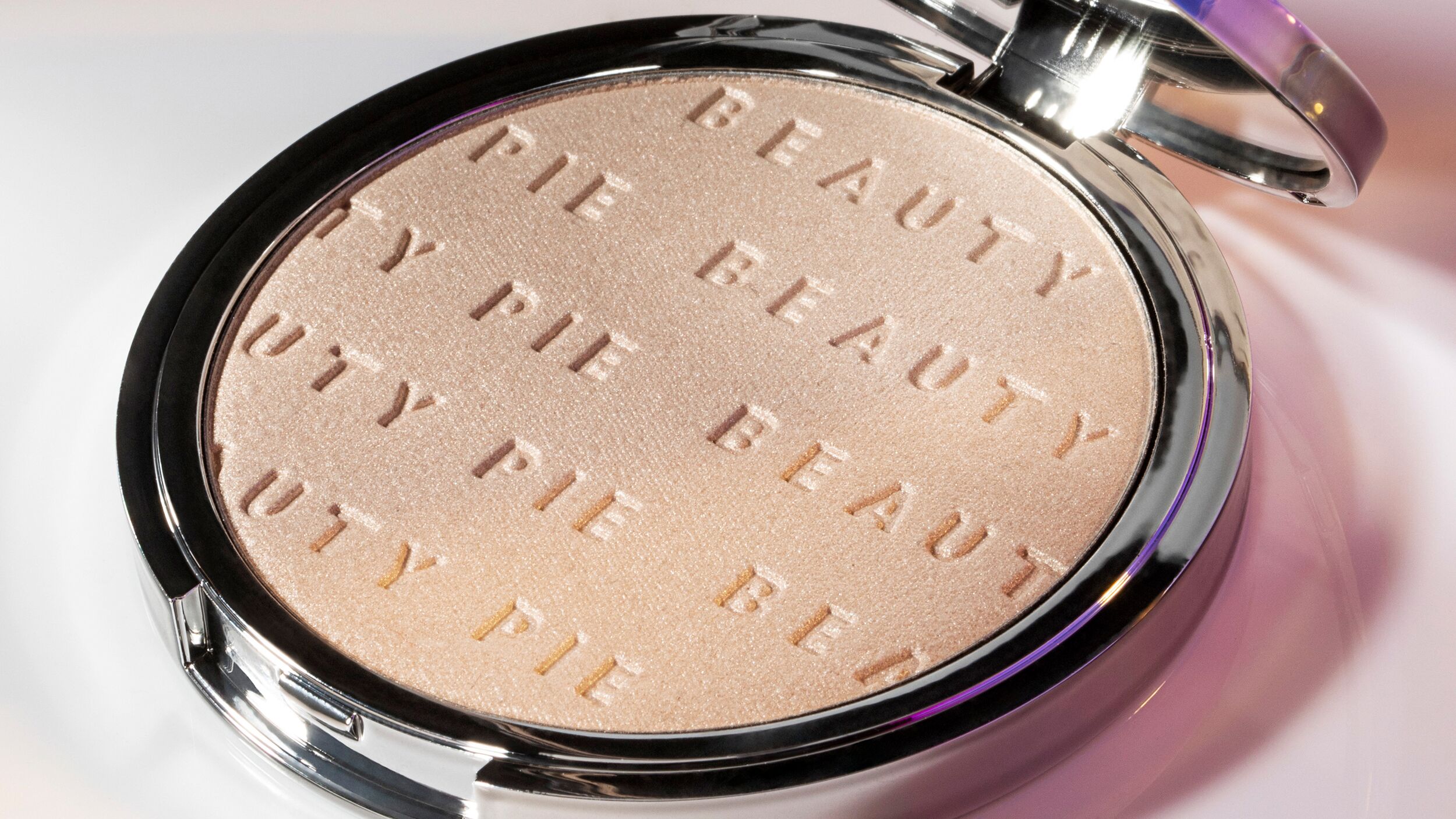 matte-vs-dewy-blog-4.jpg matte_vs_dewy_blog_16x9_4