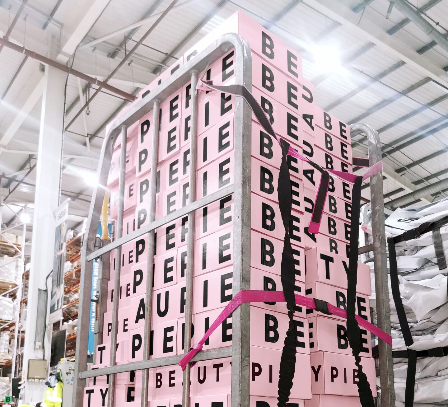 Warehouse boxes Warehouse boxes