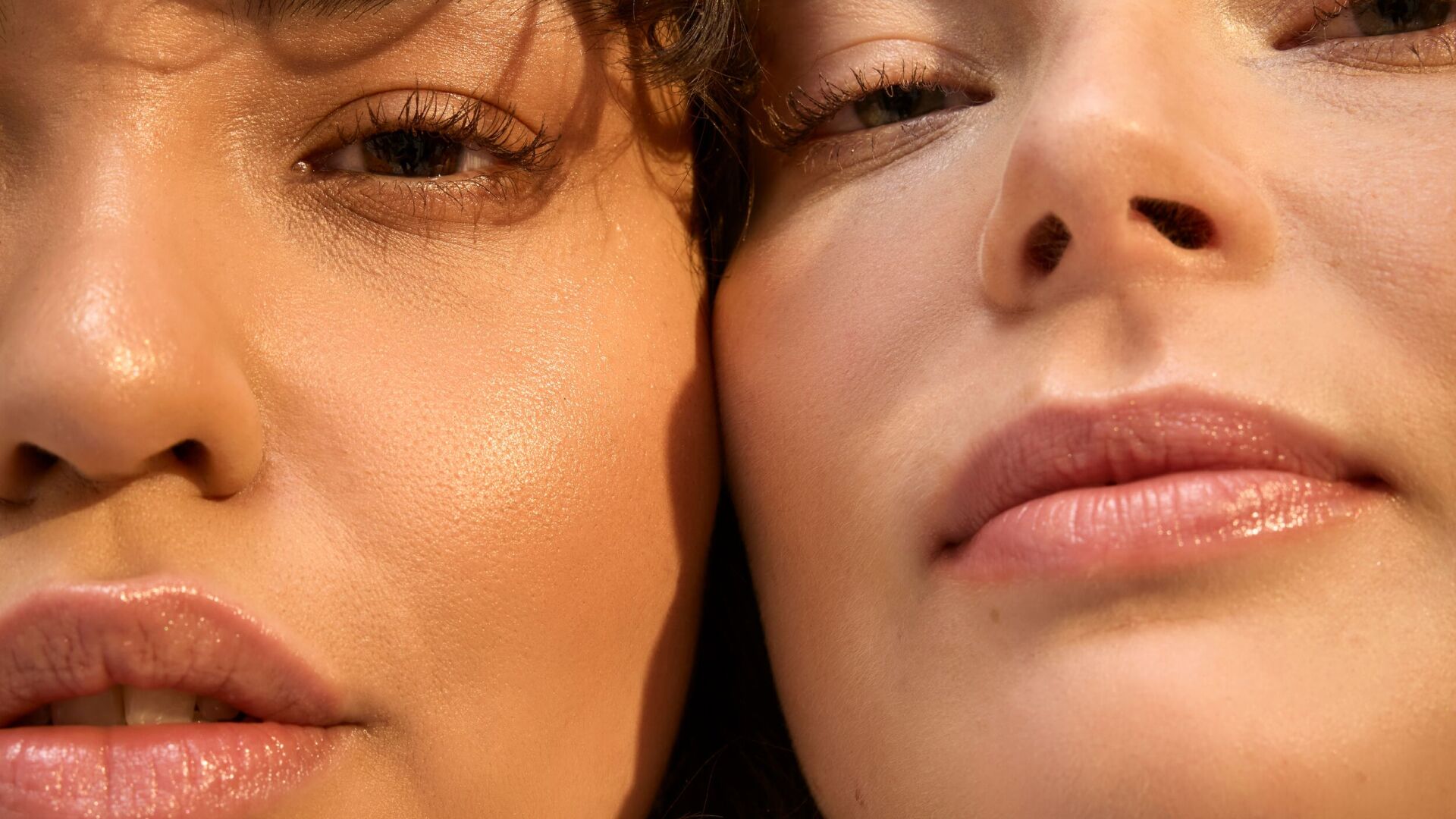 Model shot of two models