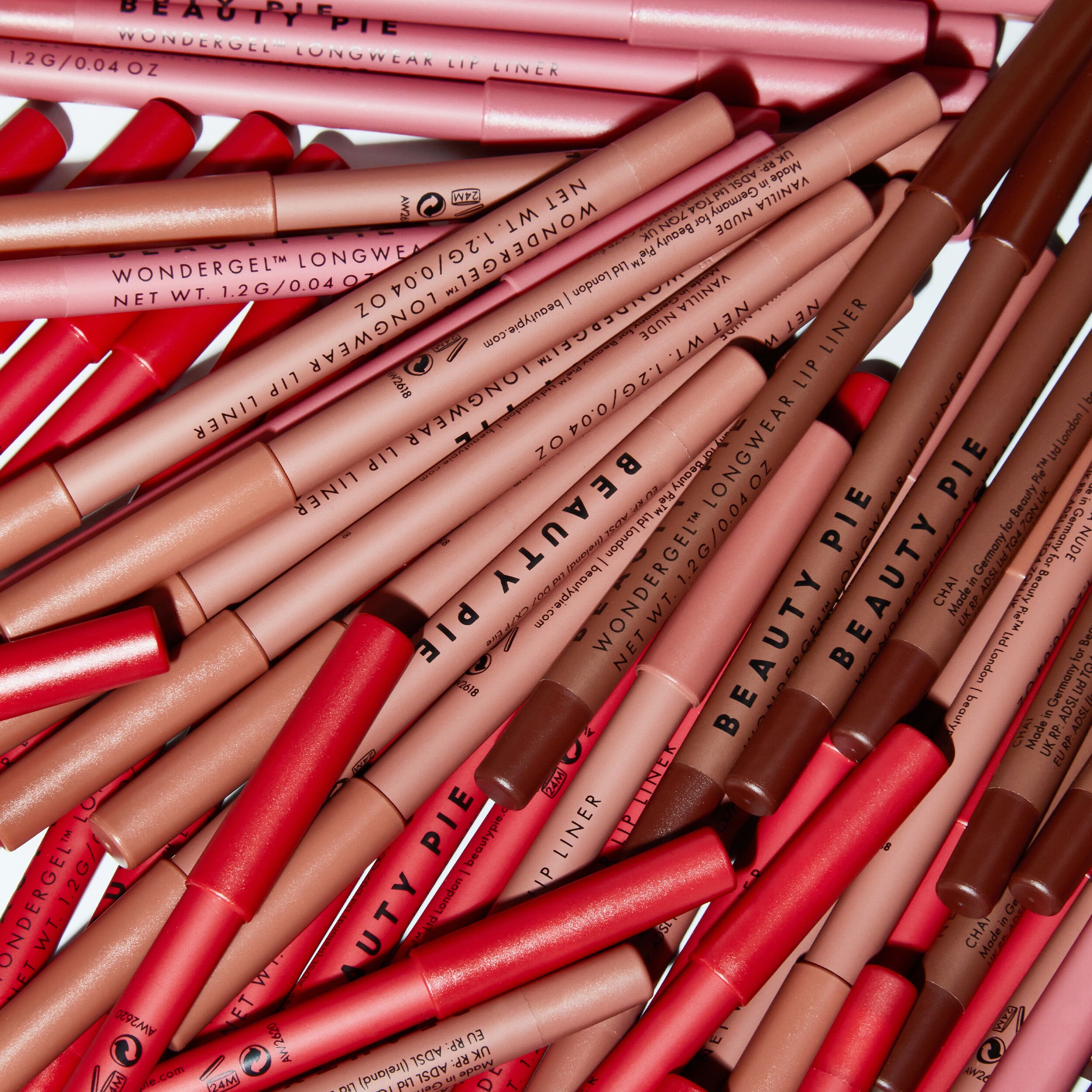 beauty-pie-jenna-lyons-lip-liners.jpg BEAUTY PIE & Jenna Lyons Lip Liners