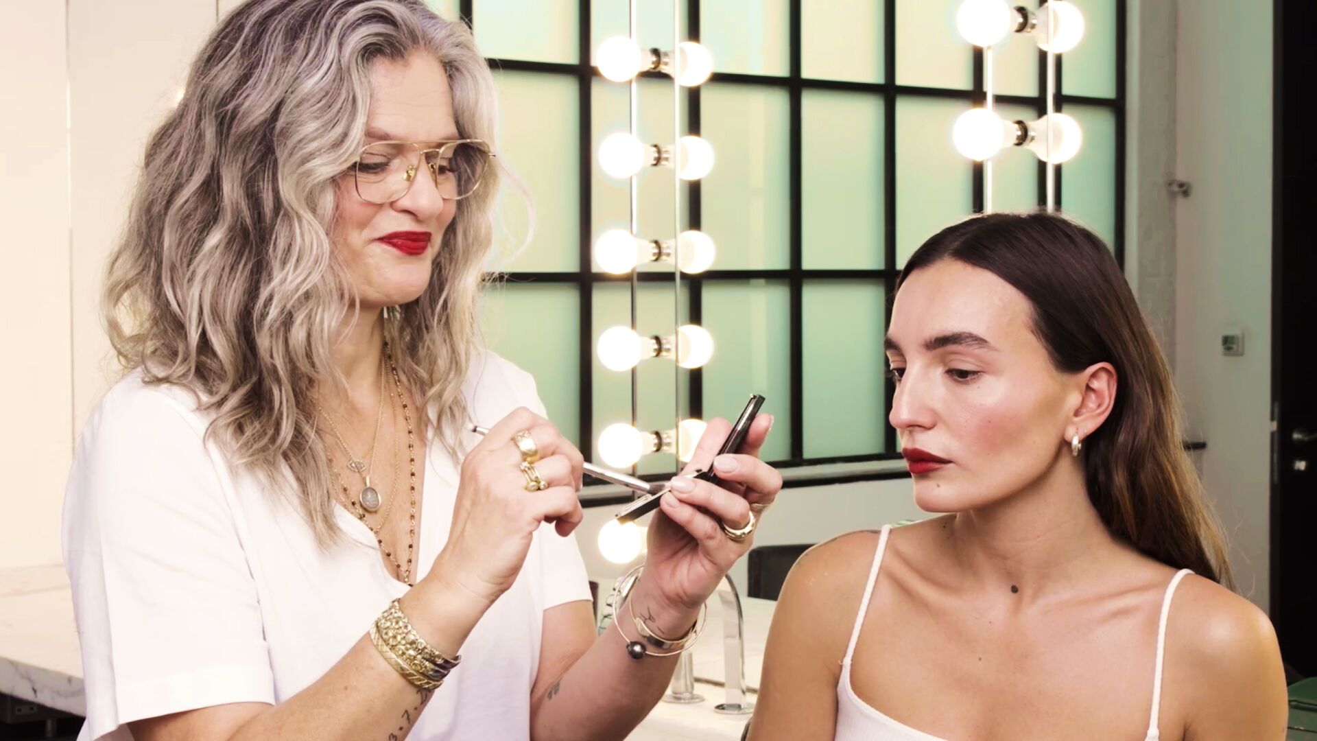 pati-dubroff-masterclass.jpg Pati Dubroff Makeup Masterclass Hero