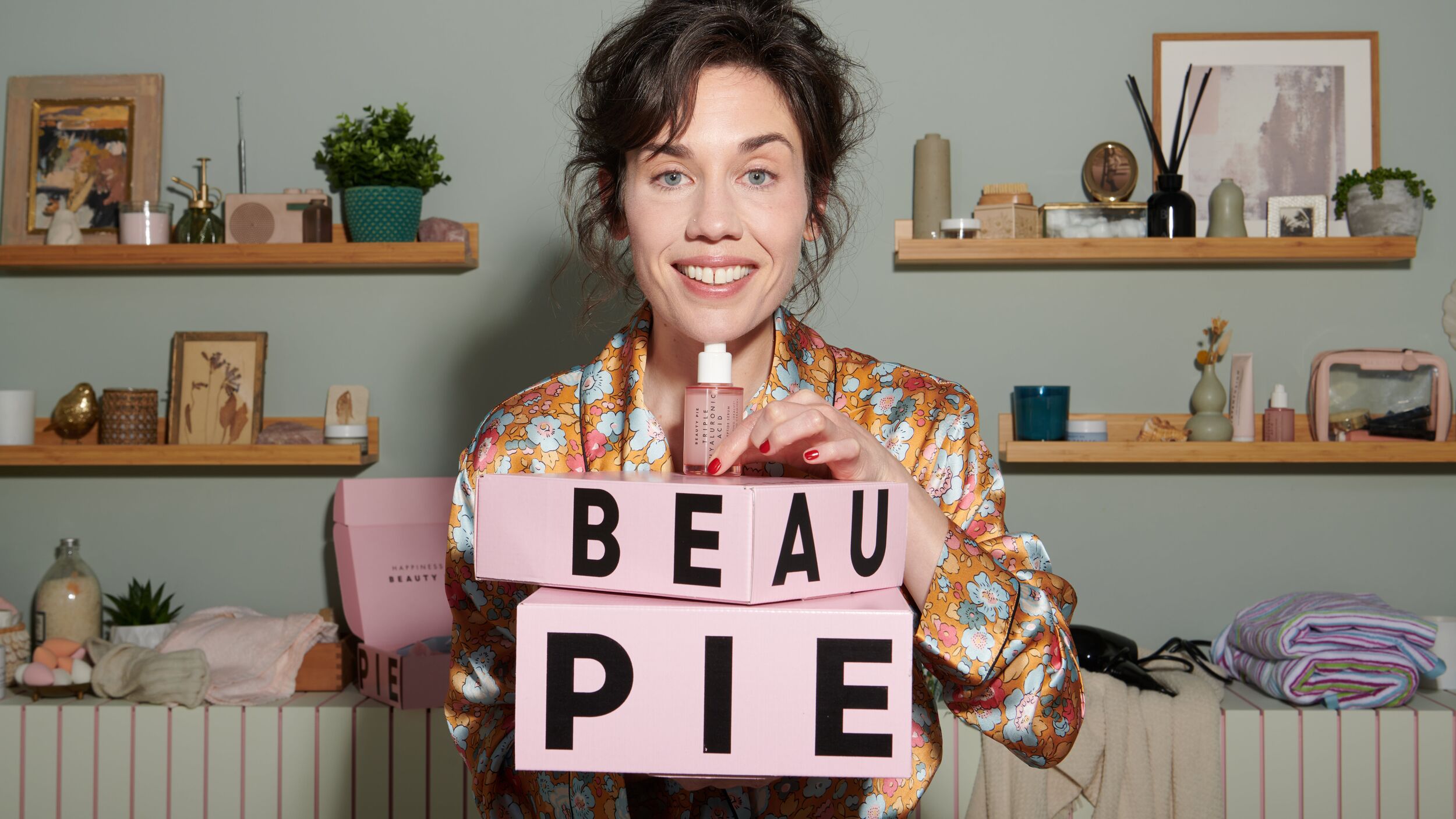 beauty-pie-tv-ad-hero.jpg BEAUTY PIE TV Ad