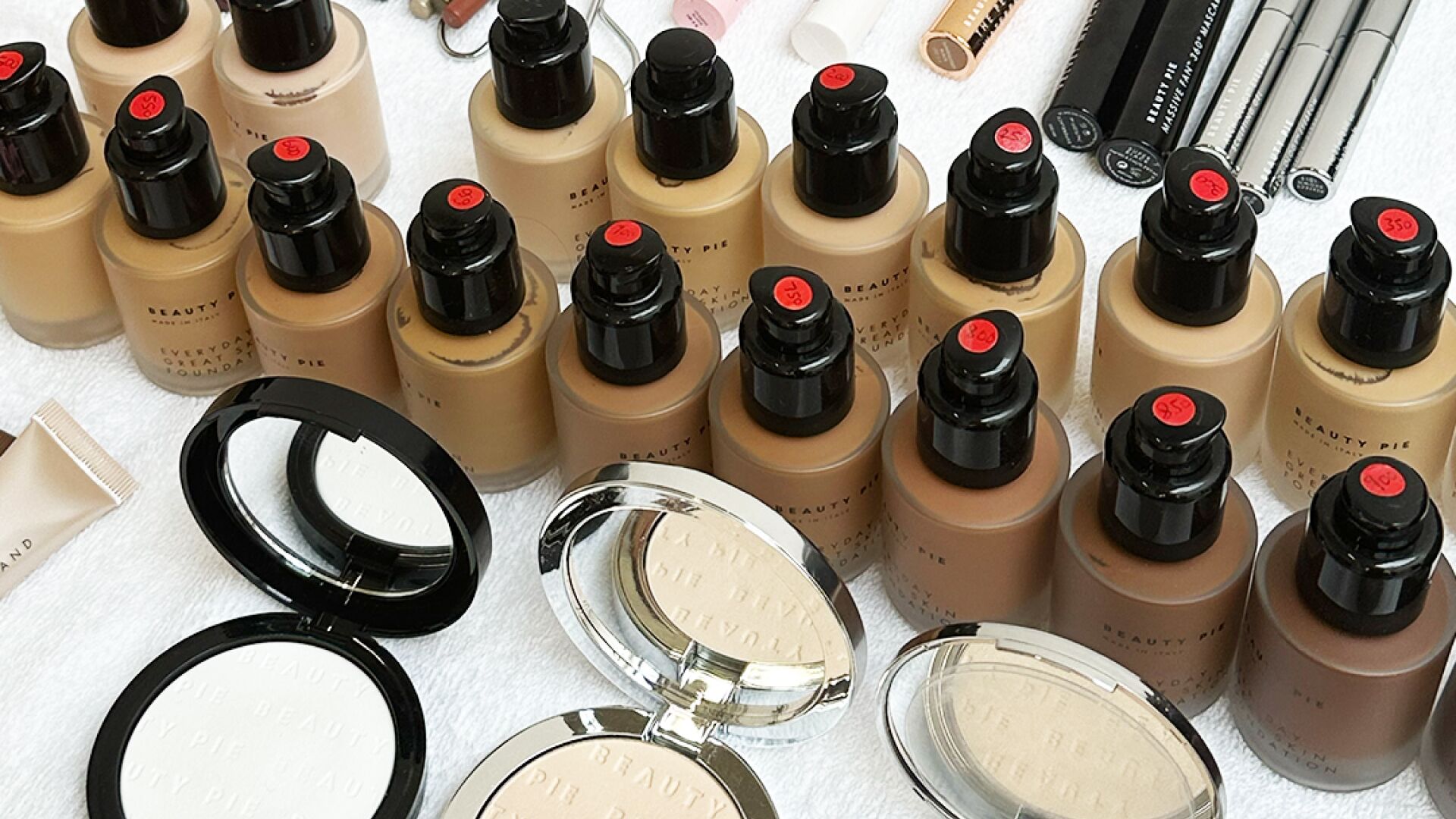 product-line-up.jpg Line up of foundations