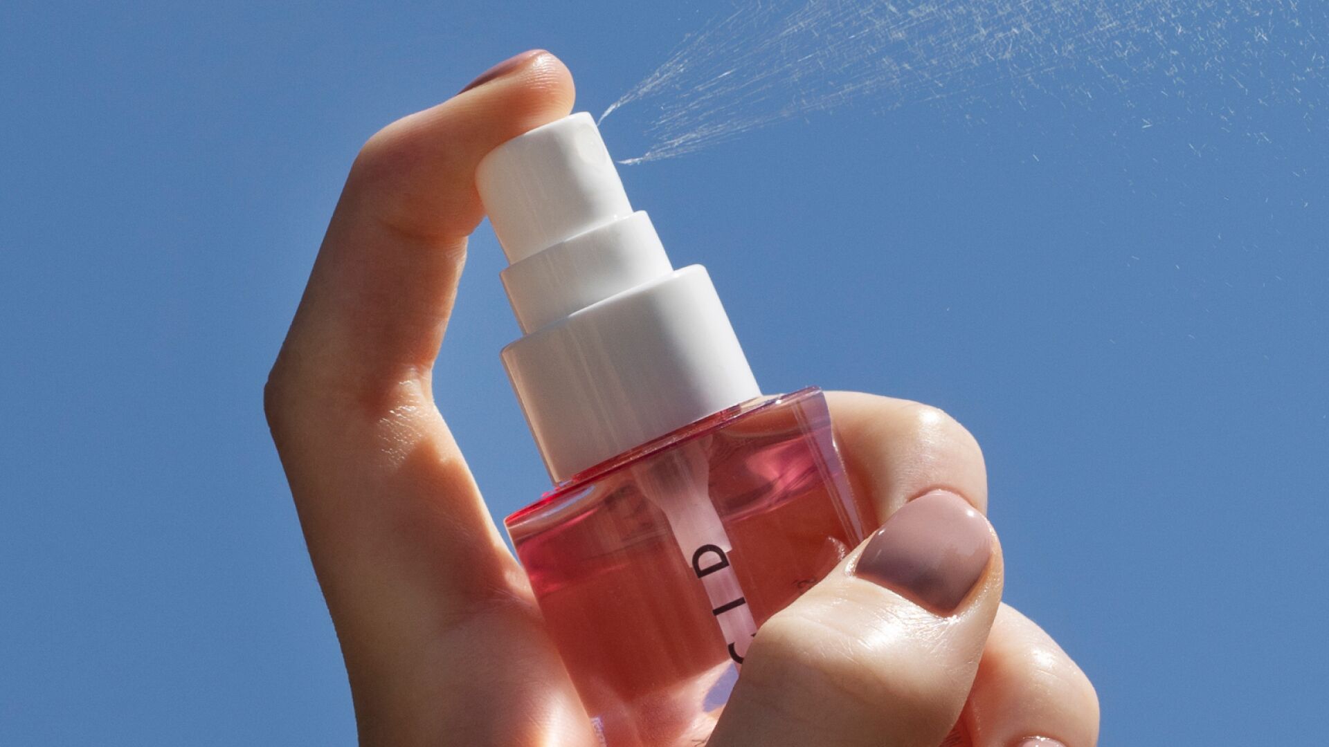 hydration_spray.jpg THA spray shot