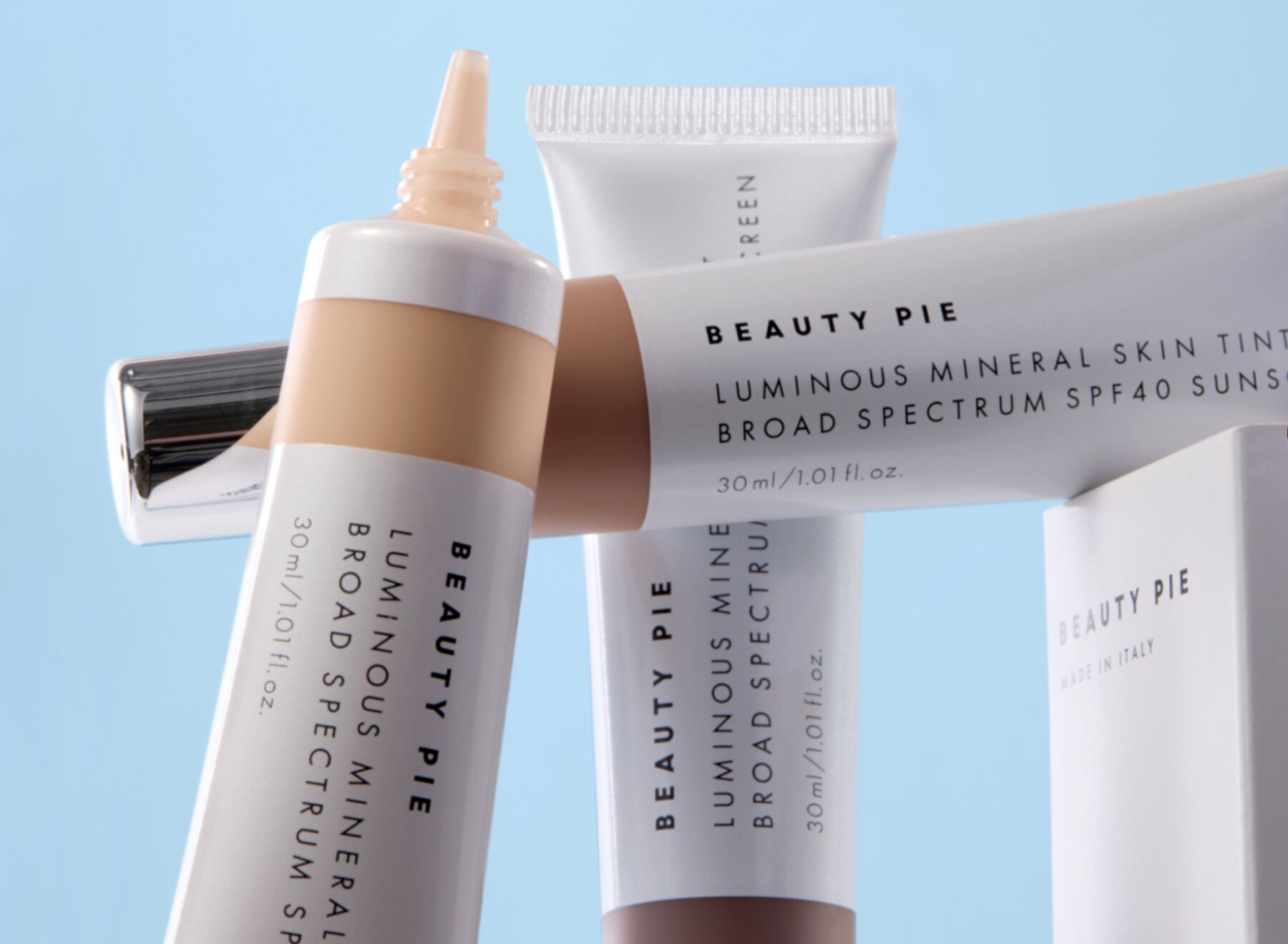 Luminous Mineral Skin Tint Broad Spectrum SPF40 Mobile Banner Luminous Mineral Skin Tint Broad Spectrum SPF40 Mobile Banner