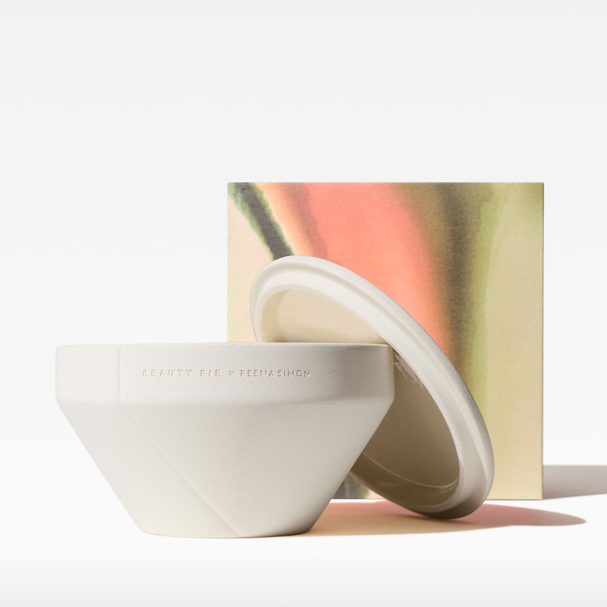 JULY2026_BPxReenaSimon_Candle_REVES-D'EZE_80522_PDP_ECOM_1X1_PACKSHOT_2026_WEB-1