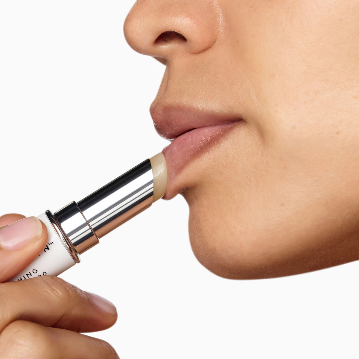 SPF-LIPBALM_MODEL_3_PDP_2025_WEB