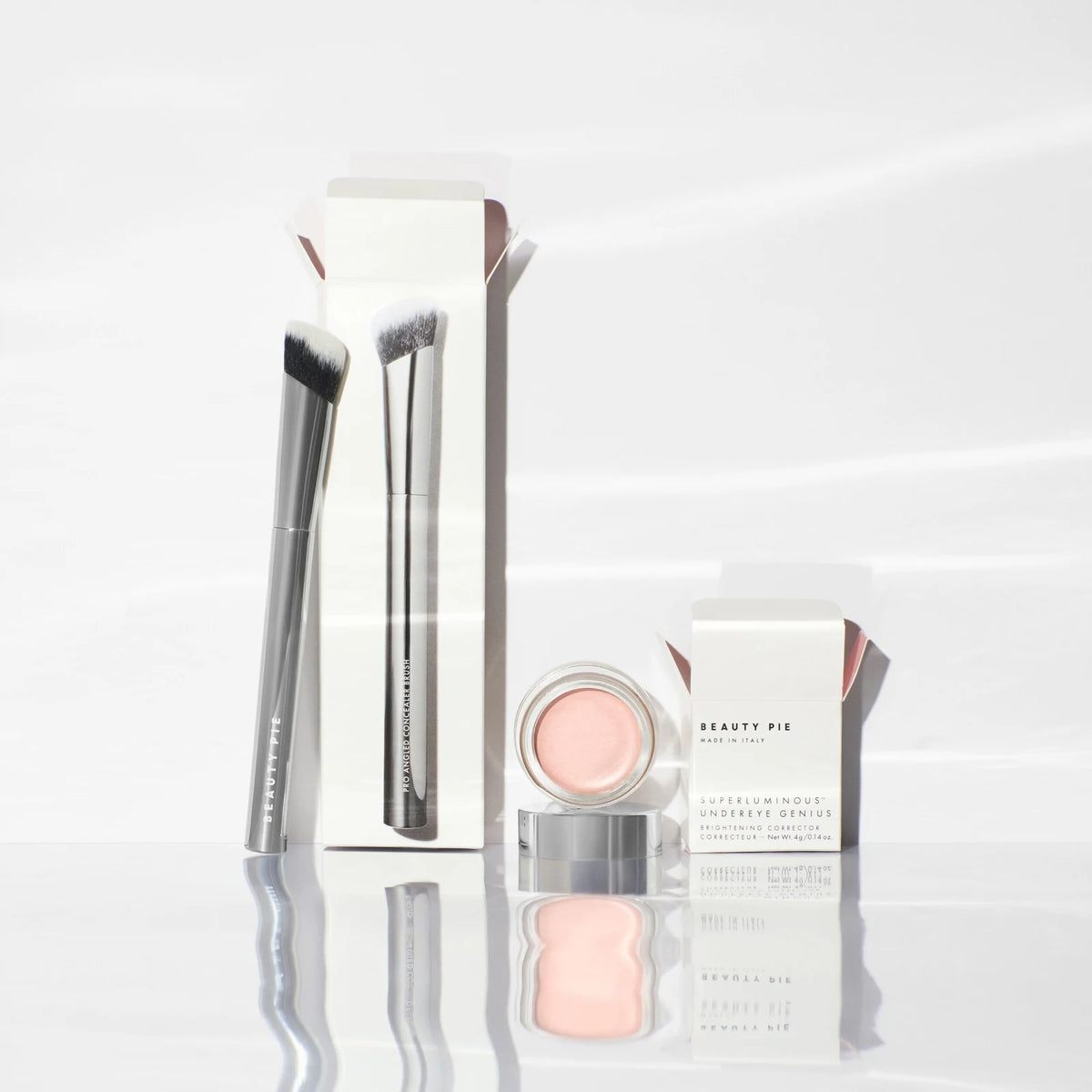 Superluminous The Under-Eye Genius & Brush 002