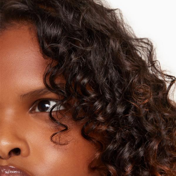 Super_Healthy_Hair_Treatment_Masque_195700_PDP_ECOM_1X1_MODEL_2025_WEB