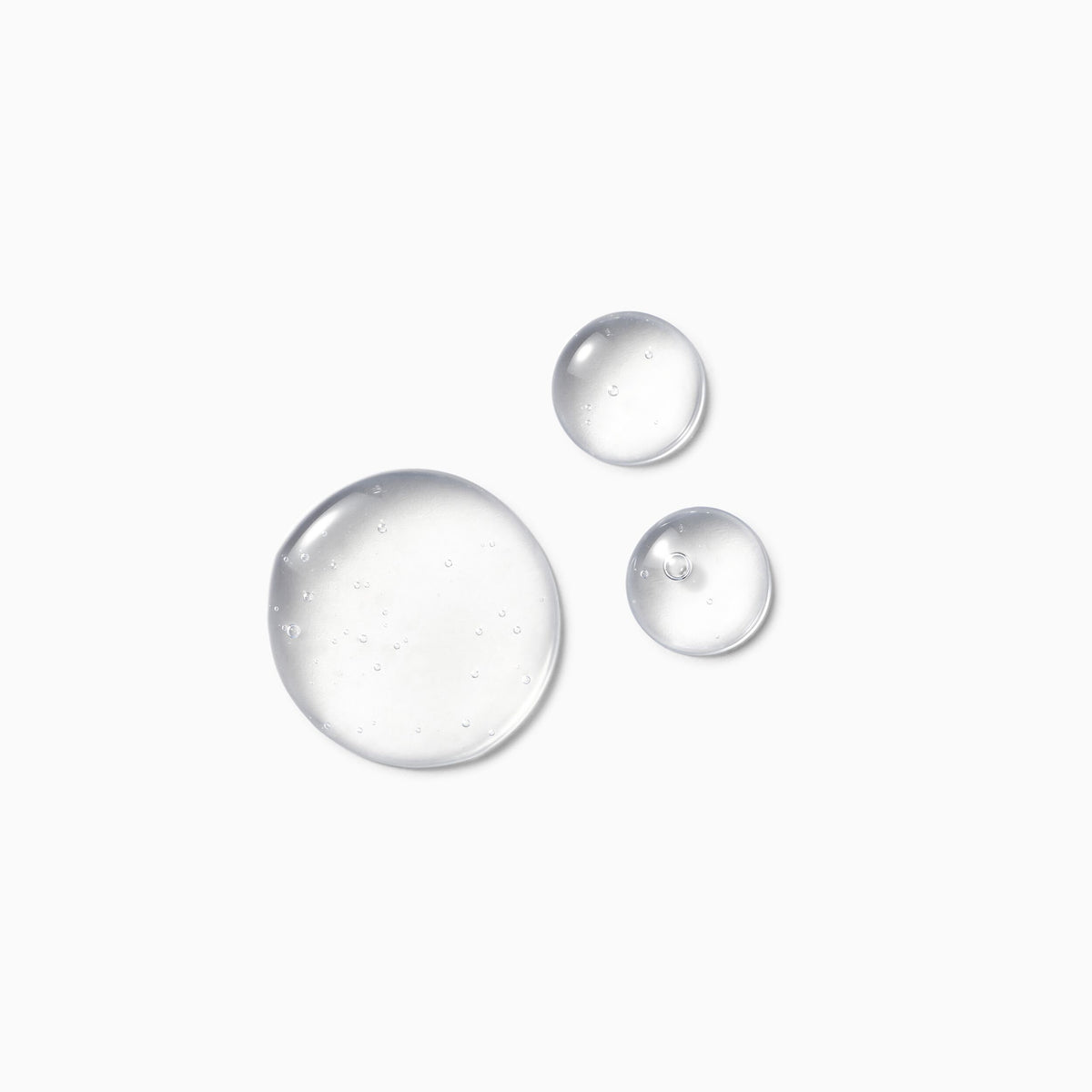 V2_SUPERDROPS_BRIGHTENING_NIACINAMIDE_198671_PDP_ECOM_1X1_texture_2025_WEB