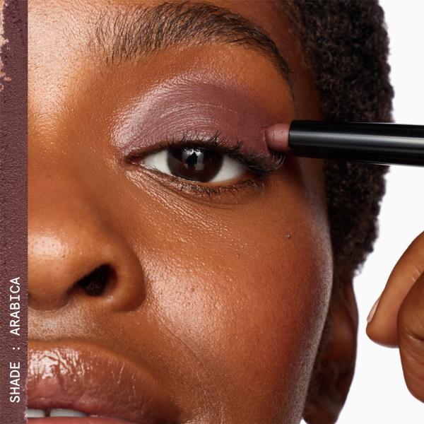 WONDERCOLOUR-SHADOW-STICK_ARABICA_PDP_MODEL3_WEB