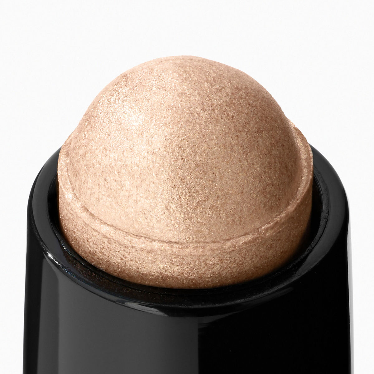 WONDERCOLOUR-SHADOW-STICK_BEIGE-BOMBSHELL_MACRO_PDP_WEB