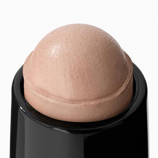 WONDERCOLOUR-SHADOW-STICK_TEDDY-BARE_MACRO_PDP_WEB