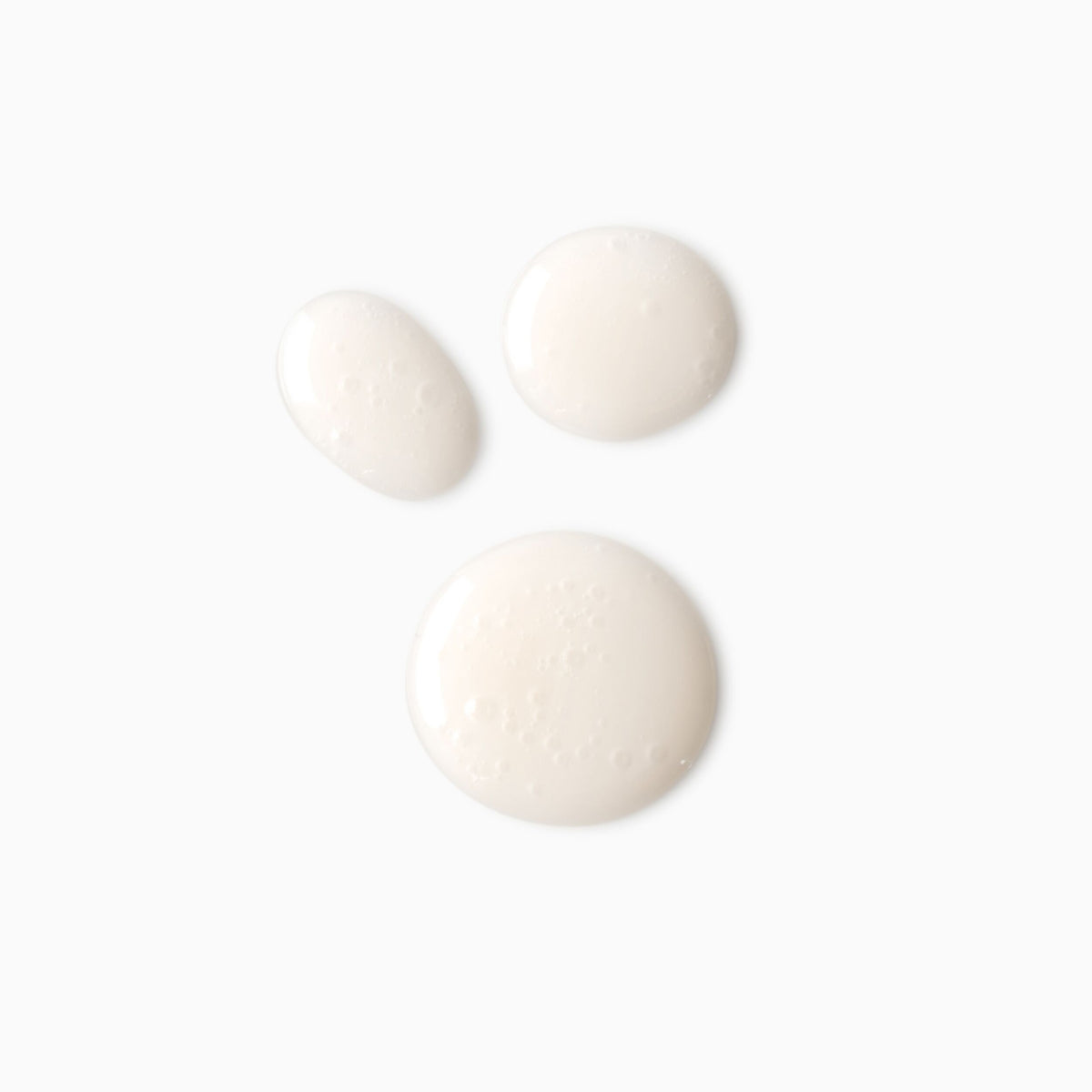 YOUTHBOMB_INTENSE_SERUM_65665_PDP_1X1_ECOM_TEXTURE_2026_WEB