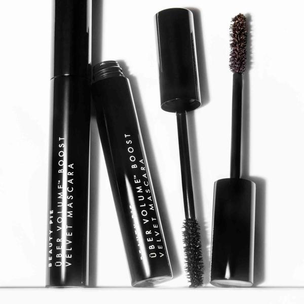 berVolumeBoost_berVolumeBoostVelvetFormulaMascara_190958_2000x2000_WEB_20