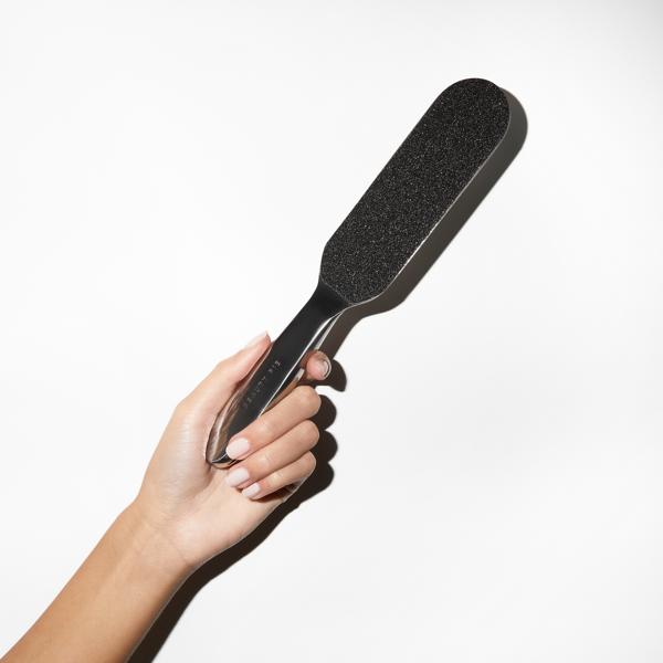 footopia_superfile_194215_CSL_handmodel_WEB
