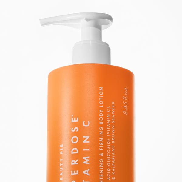 superdose_vitamin_c_brightening_body_lotion_191917_CSL_macro_WEB