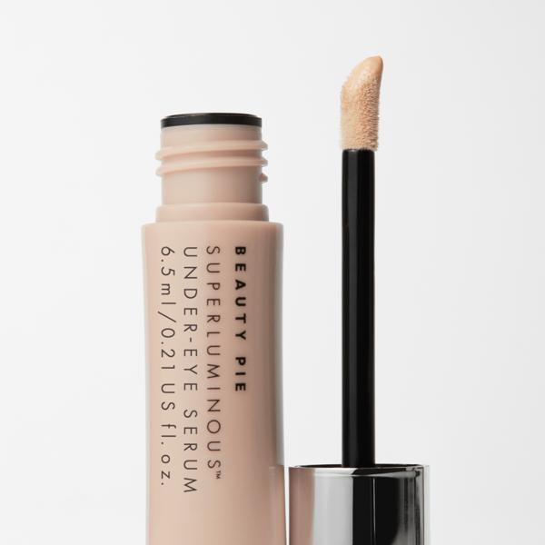 superluminous_under_eye_serum_concealer_light_CSL_macro_1_WEB