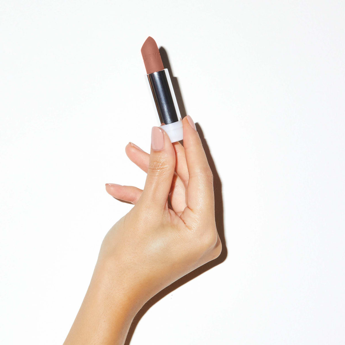 the_unlipstick_nothing_on_refill_198510_CSL_handmodel_WEB_1